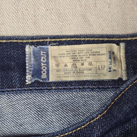 GAP 1969 Vintage Boot Cut Stretch Jeans - Women’s Size 2R, Dark Wash, Distressed - Picture 3 of 16
